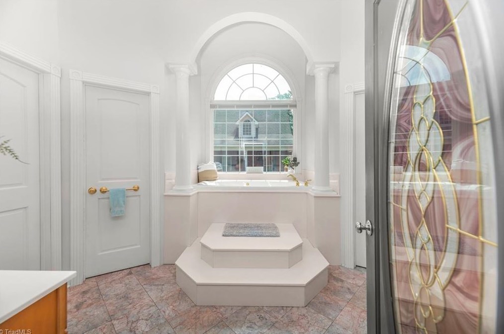 123 Sports Ln, Pilot Mountain NC  27041-7452 exterior