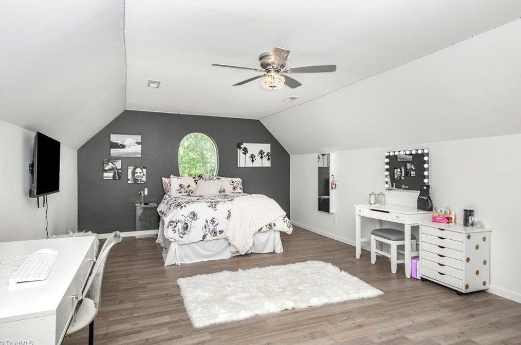 123 Sports Ln, Pilot Mountain NC  27041-7452 exterior