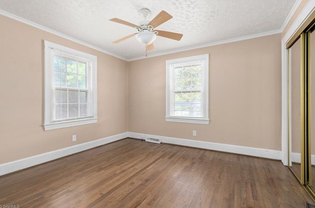 106 Avery Ave, High Point NC 27265-2041 exterior