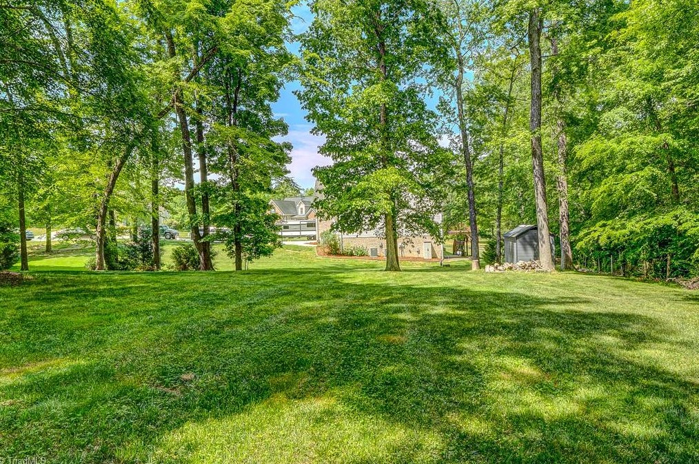 220 Drake Ln, Lexington NC  27295-9833 exterior