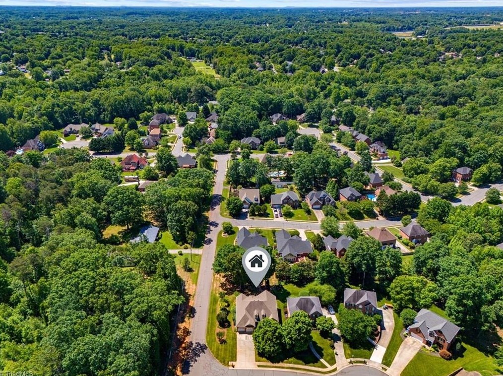 5801 Stanley Farm Ct, Kernersville NC  27284-2191 exterior