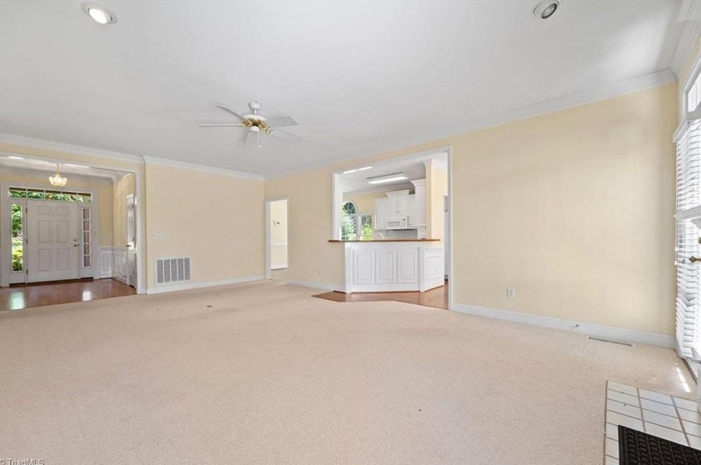 5801 Stanley Farm Ct, Kernersville NC  27284-2191 exterior