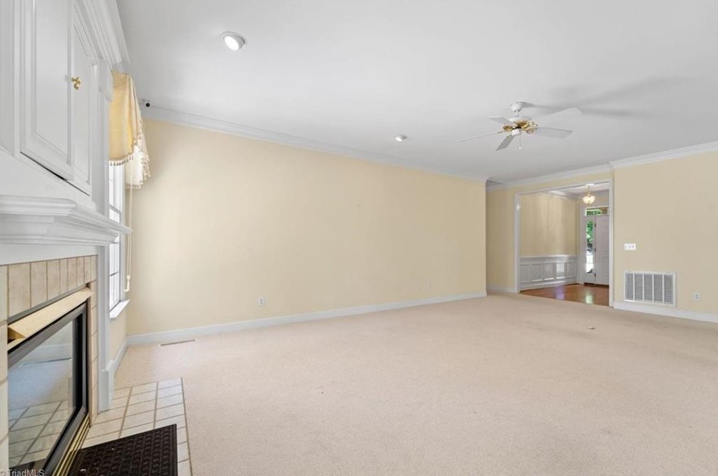 5801 Stanley Farm Ct, Kernersville NC  27284-2191 exterior