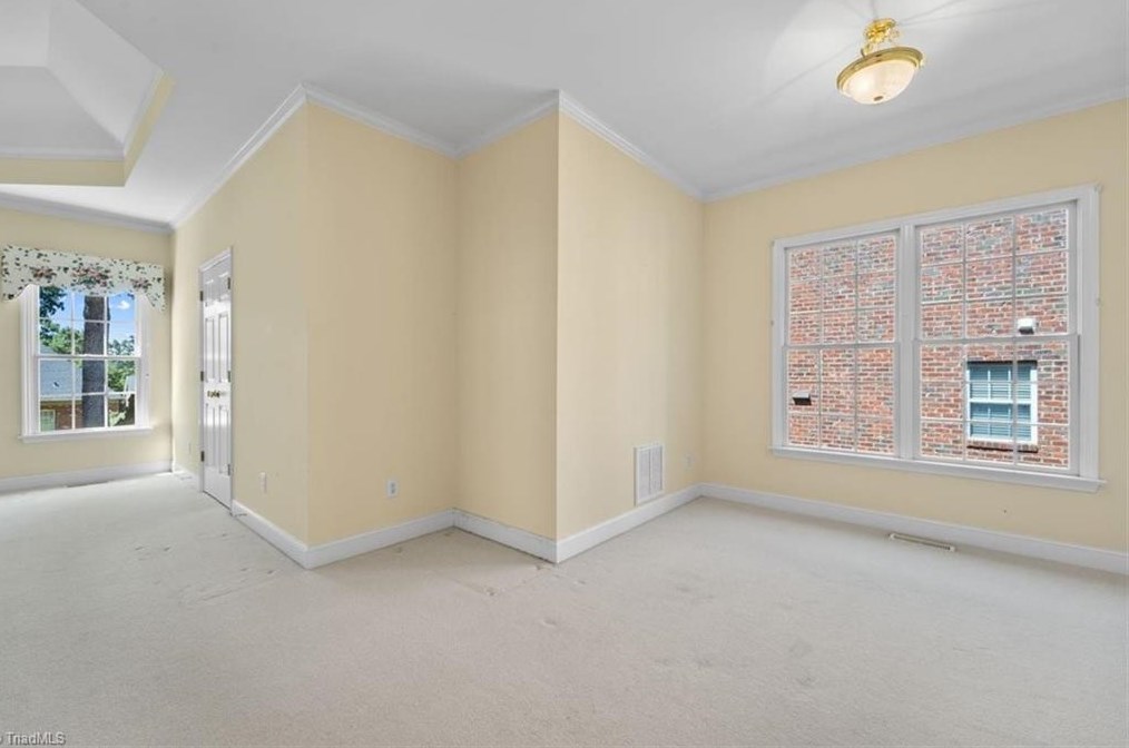 5801 Stanley Farm Ct, Kernersville NC  27284-2191 exterior