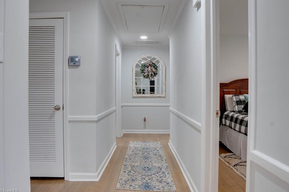 2509 Fairway Dr, Greensboro NC  27407-9730 exterior