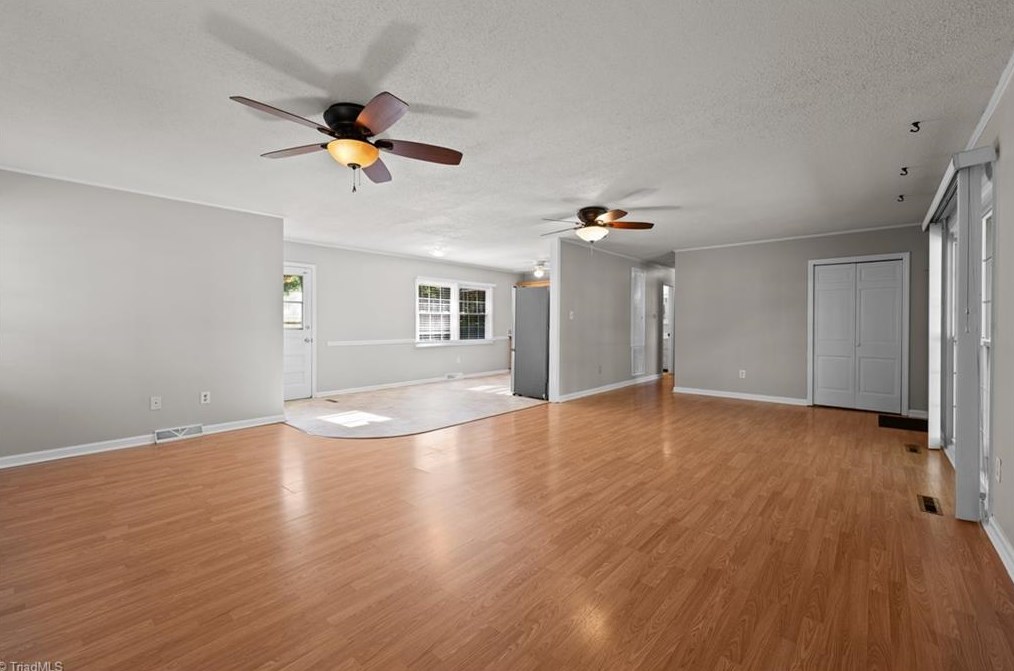 1318 Elder Way, Burlington NC 27215-6580 exterior