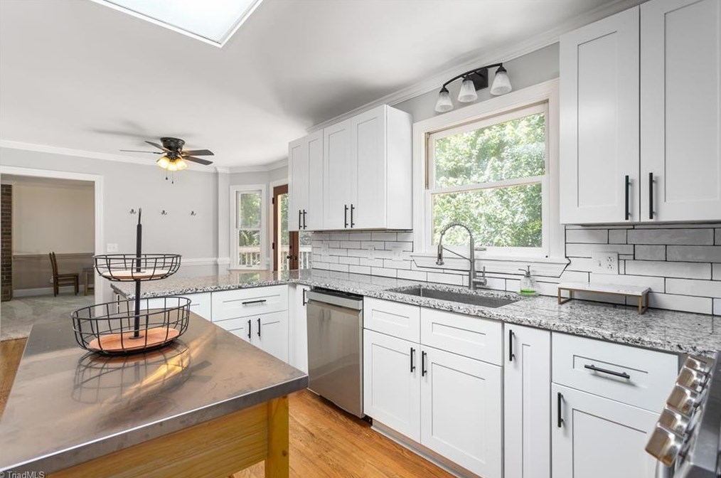 3523 Terrault Dr, Greensboro NC  27410-8240 exterior