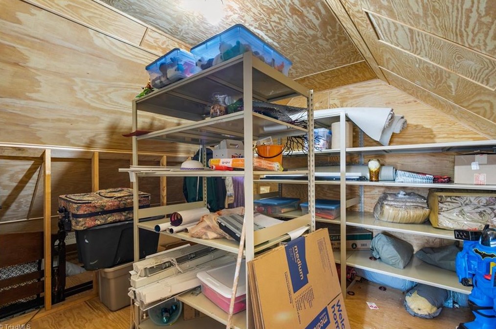 3523 Terrault Dr, Greensboro NC  27410-8240 exterior