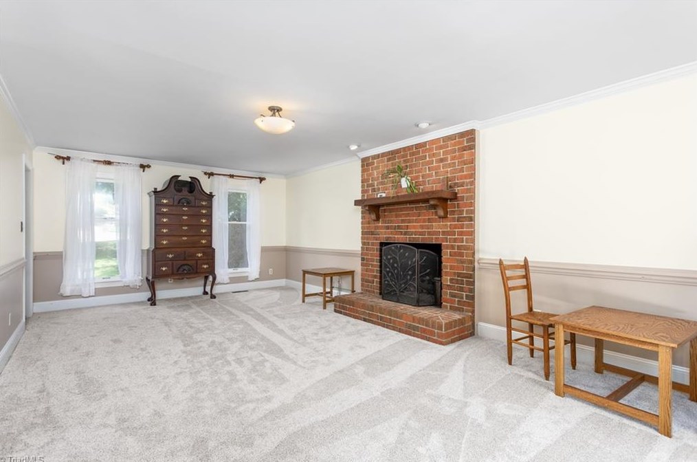 3523 Terrault Dr, Greensboro NC  27410-8240 exterior