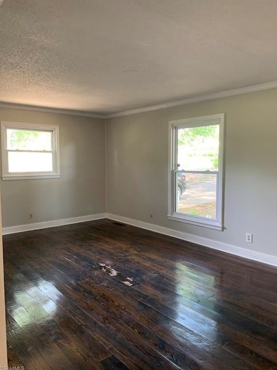 4720 Plata Dr, Winston Salem NC  27101-2234 exterior