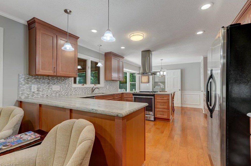 3908 Sagamore Dr, Greensboro NC  27410-9182 exterior