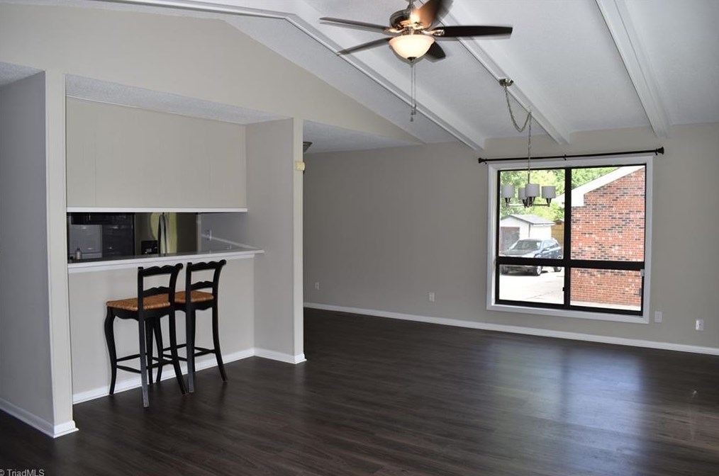 5205 Holly Rdg Rd, Greensboro NC  27455-1507 exterior