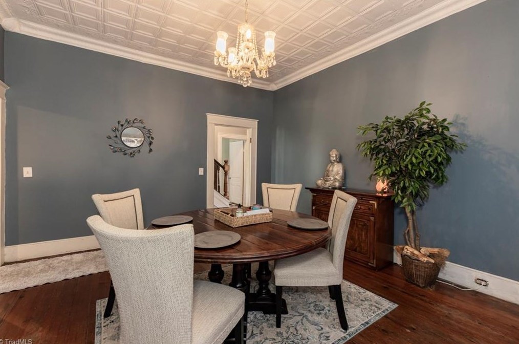 312 D St, North Wilkesboro NC  28659-4141 exterior