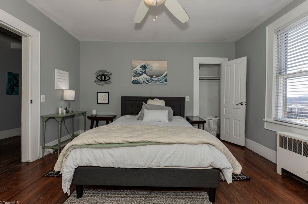 312 D St, North Wilkesboro NC  28659-4141 exterior