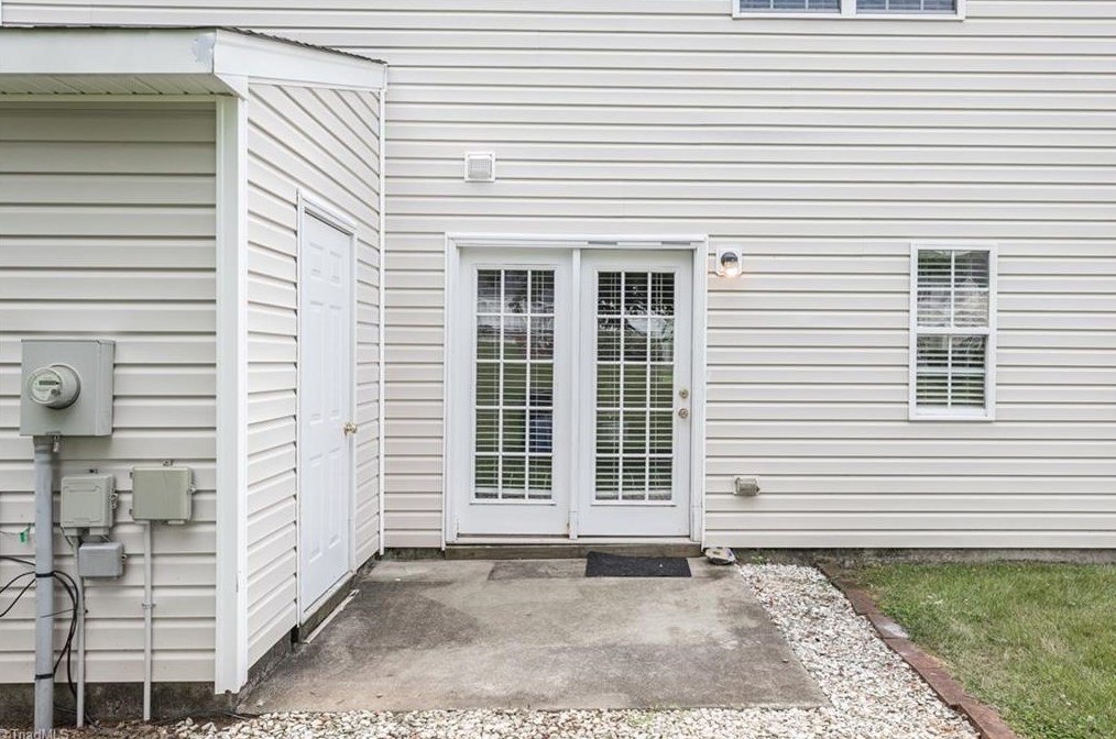 4310 Way St, Greensboro NC  27455-2821 exterior