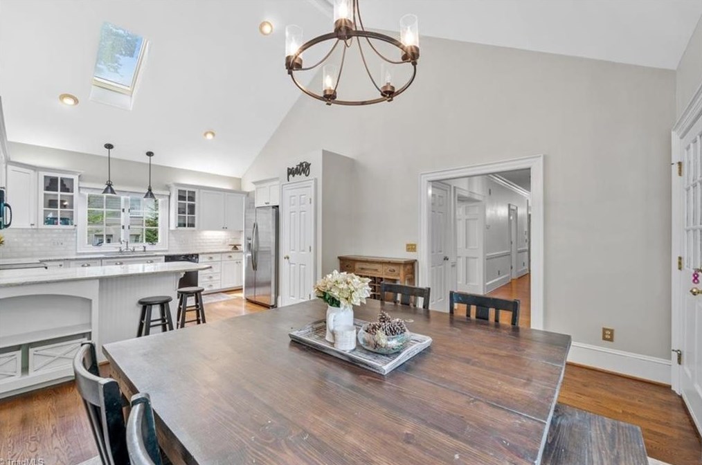 1328 Georgetown Ct, High Point NC  27262-7448 exterior