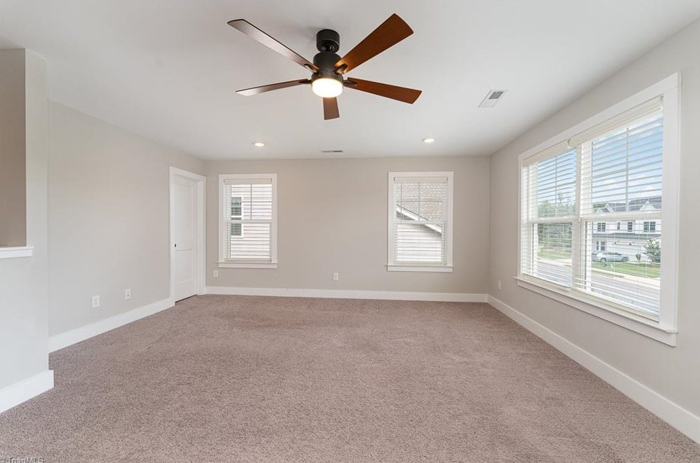 3509 Crimson Wood Dr, Greensboro NC  27410-9144 exterior