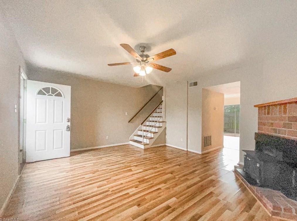 5711 Bramblegate Rd, Greensboro NC  27409-3196 exterior
