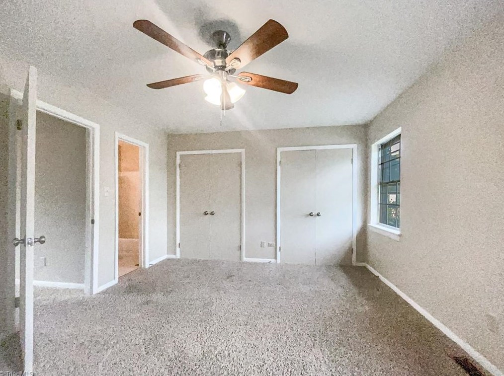 5711 Bramblegate Rd, Greensboro NC  27409-3196 exterior