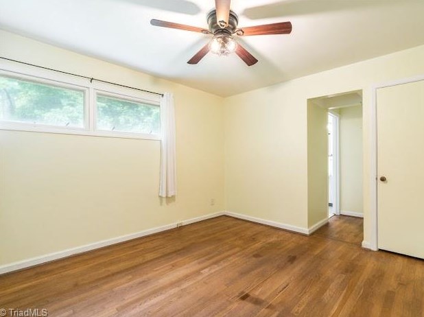 3506 Lee St, Greensboro NC  27406-9489 exterior