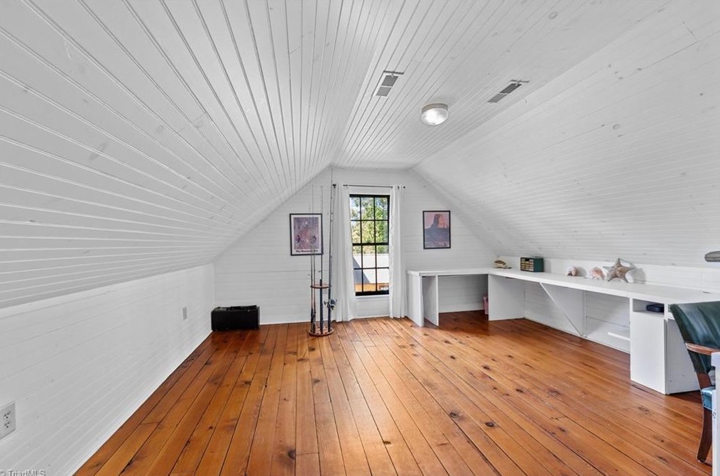 2456 Glencoe St, Burlington NC  27217-8892 exterior