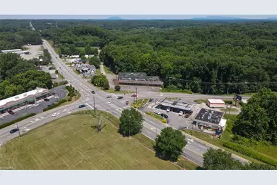 4901 Reynolda Road #et al, Winston-Salem, NC 27106 - Photo 19