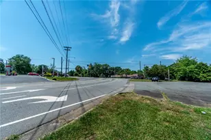 4901 Reynolda Rd, Winston-Salem, NC 27106 - Photo 29