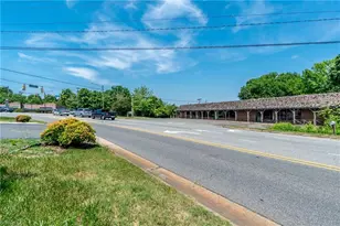 4901 Reynolda Rd, Winston-Salem, NC 27106 - Photo 35