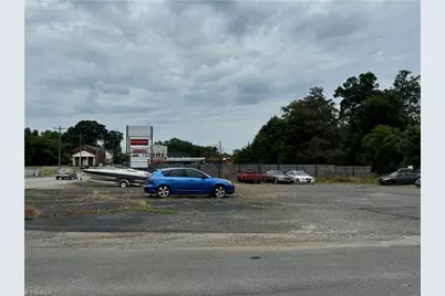 61 Peacock Avenue, Denton, NC 27239 - Photo 3