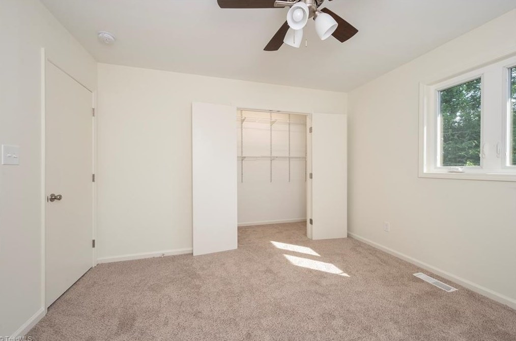 5305 Summit Heights Dr, Winston Salem NC  exterior