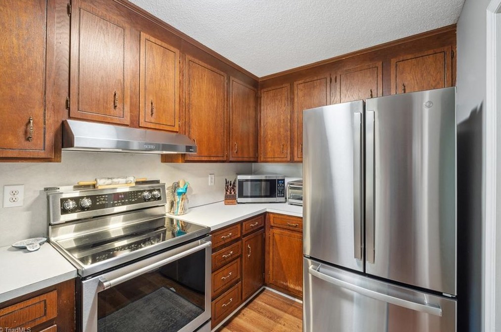 1737 Buffalo Shoals Rd, Statesville NC  28677-2464 exterior