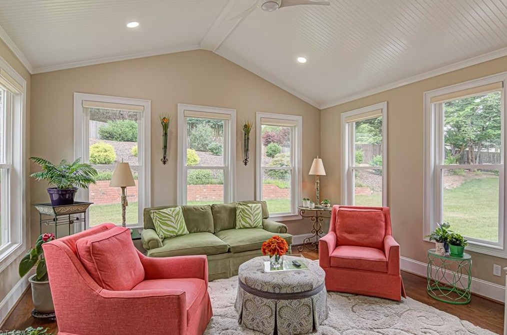 273 Hollin Way, Winston Salem NC  27104-3692 exterior