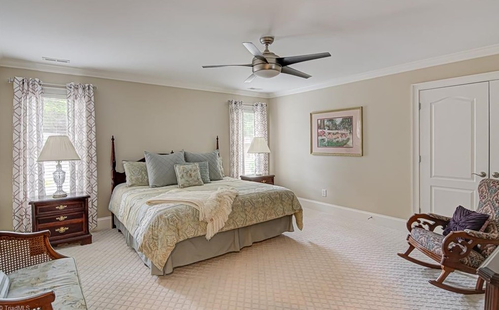 273 Hollin Way, Winston Salem NC  27104-3692 exterior