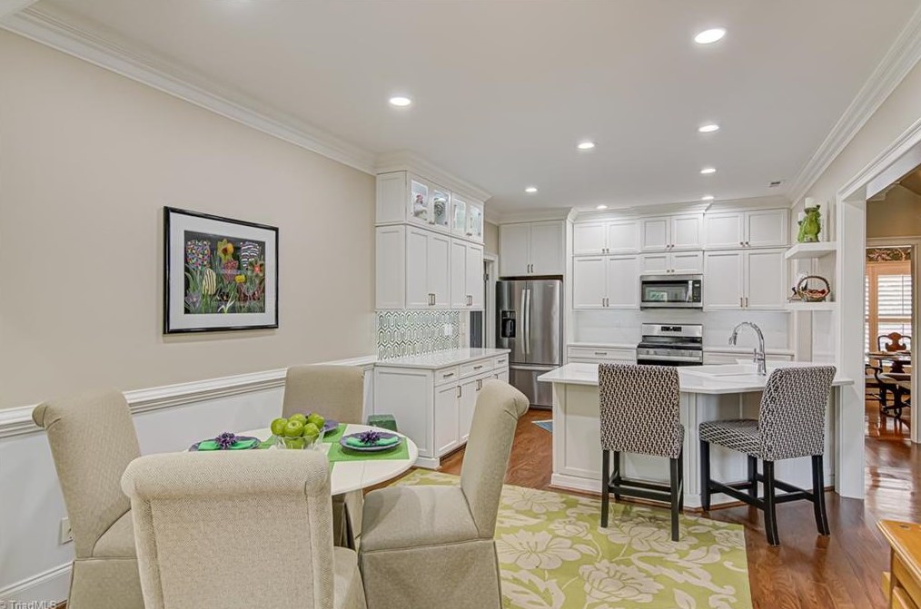 273 Hollin Way, Winston Salem NC  27104-3692 exterior