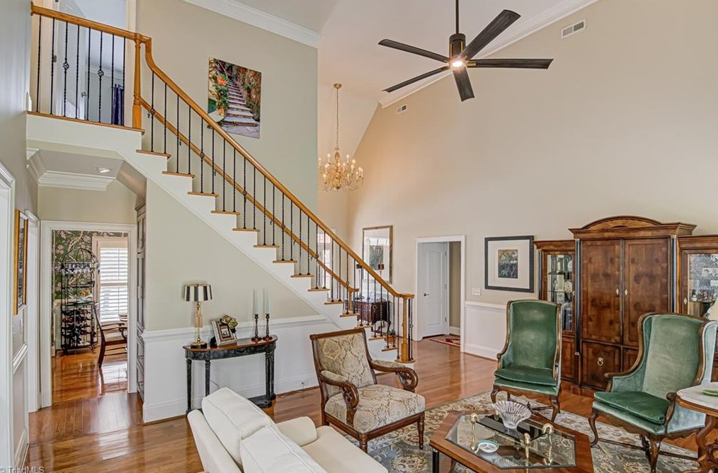 273 Hollin Way, Winston Salem NC  27104-3692 exterior