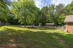 301 W Main St, Stoneville, NC 27048 - Photo 25