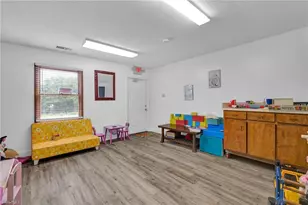 301 W Main St, Stoneville, NC 27048 - Photo 7