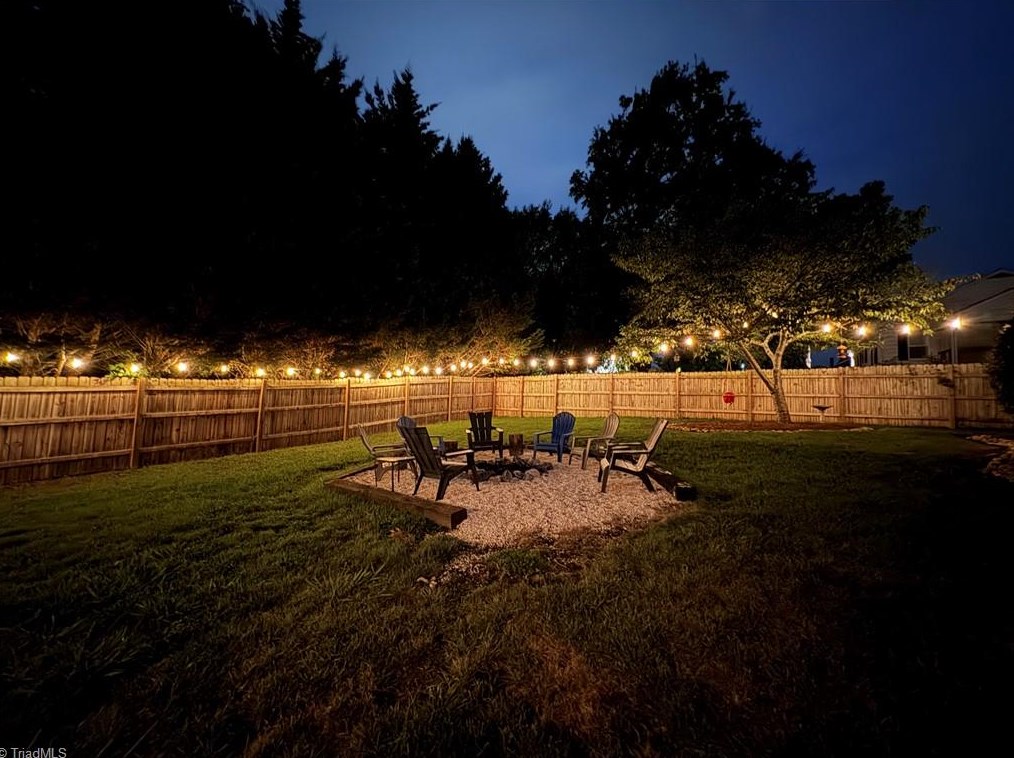 502 Greenwood Dr, High Point NC  27262-7817 exterior