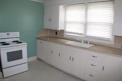 234 Hylton Street, Mount Airy, NC 27030 - Photo 37