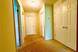 622 Bentley Ln, Burlington, NC 27217 - Photo 5