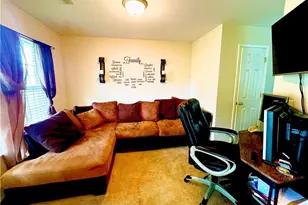 622 Bentley Ln, Burlington, NC 27217 - Photo 9