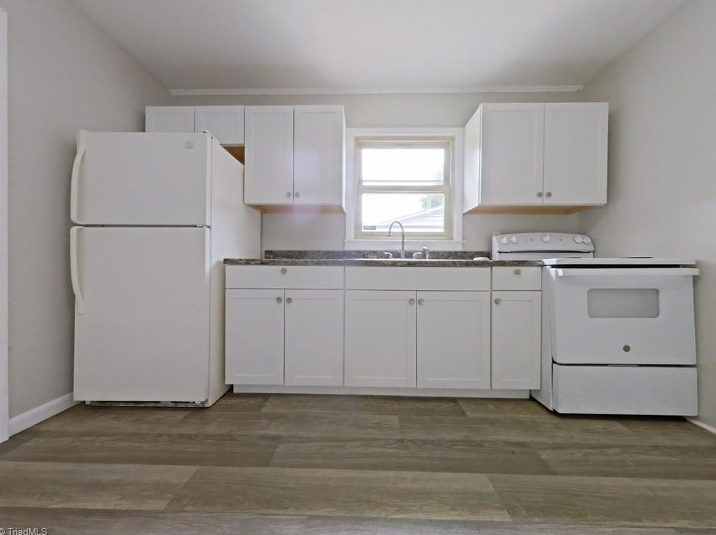 2307 Kersey St, Greensboro NC  27406-3901 exterior