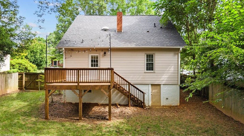 1834 Brantley St, Winston Salem NC  27103-3710 exterior