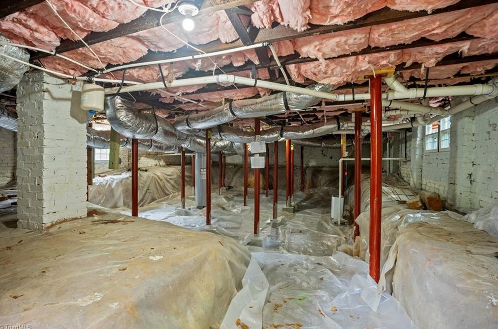 1834 Brantley St, Winston Salem NC  27103-3710 exterior