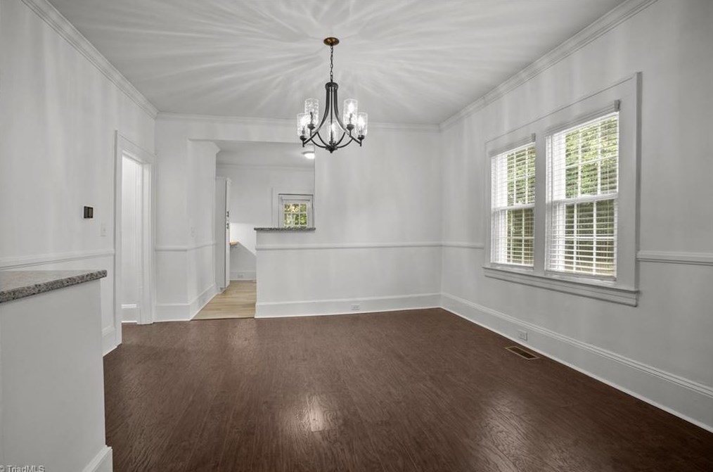 1834 Brantley St, Winston Salem NC  27103-3710 exterior