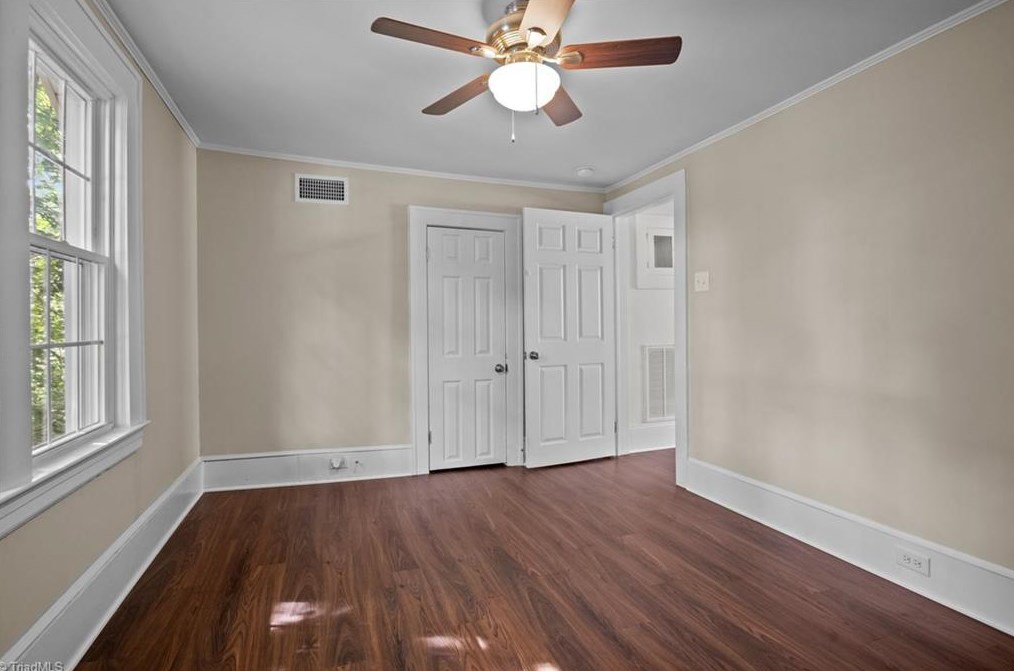 1834 Brantley St, Winston Salem NC  27103-3710 exterior