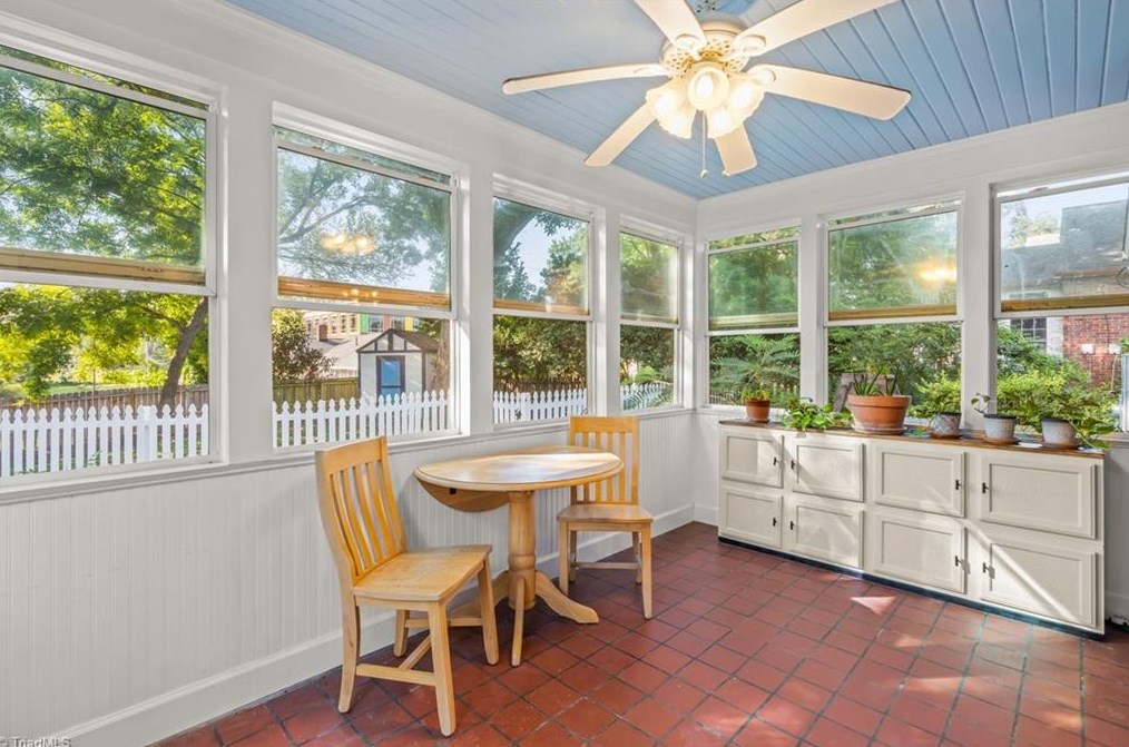214 Woodrow Ave, High Point NC  27262-4039 exterior