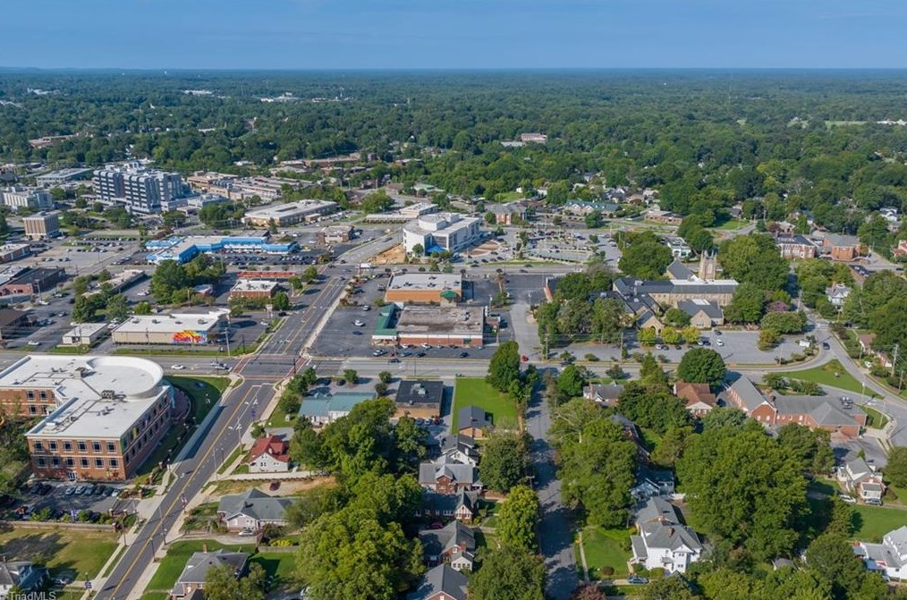 214 Woodrow Ave, High Point NC  27262-4039 exterior