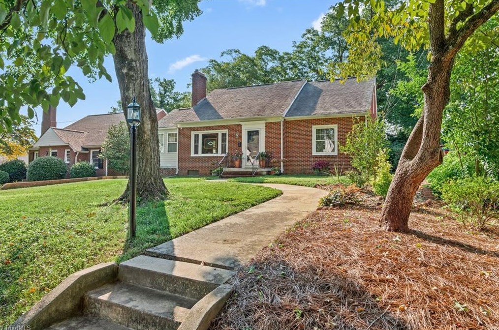 214 Woodrow Ave, High Point NC  27262-4039 exterior