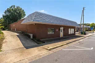 108 Franklin St, Madison, NC 27025 - Photo 5